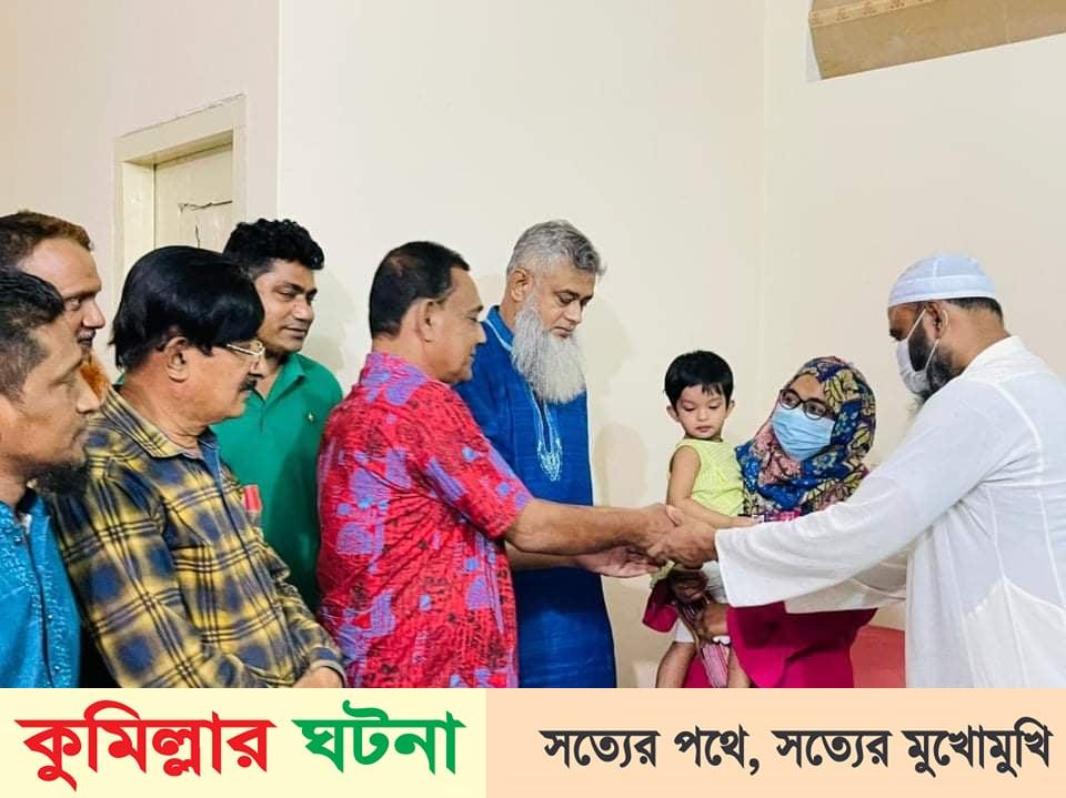 দাউদকান্দি ২০ শয্যা হাসপাতালে এসি দিলেন তিন ব্যবসায়ী