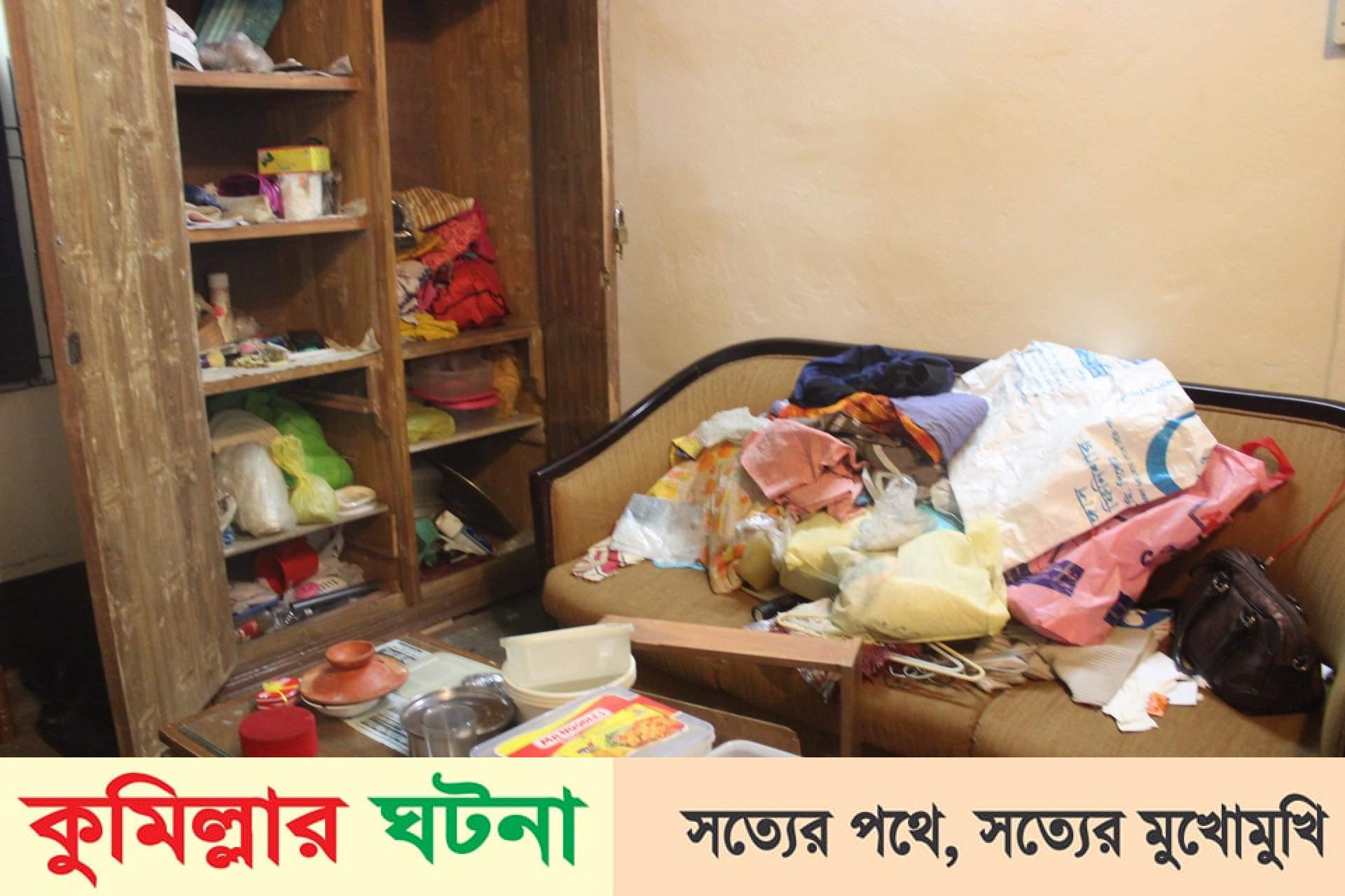 দেবীদ্বারে আ’লীগ নেতার বাড়ির লোকসহ হাত-পা বেঁধে দূর্ধর্ষ ডাকাতি,১৫ লক্ষ টাকা লুট 