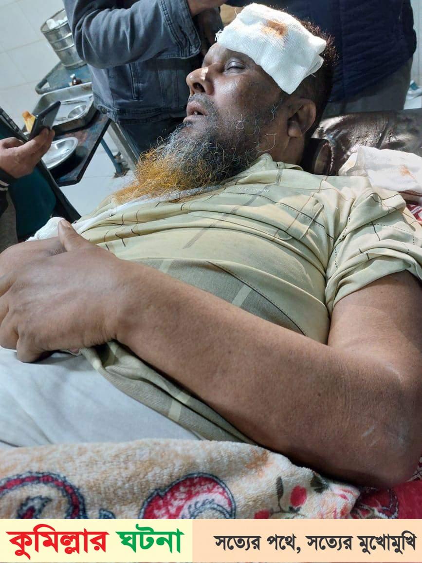 দেবীদ্বারে আ’লীগ নেতার বাড়ি ভাংচুর লুটপাট, কুপিয়ে জখম 