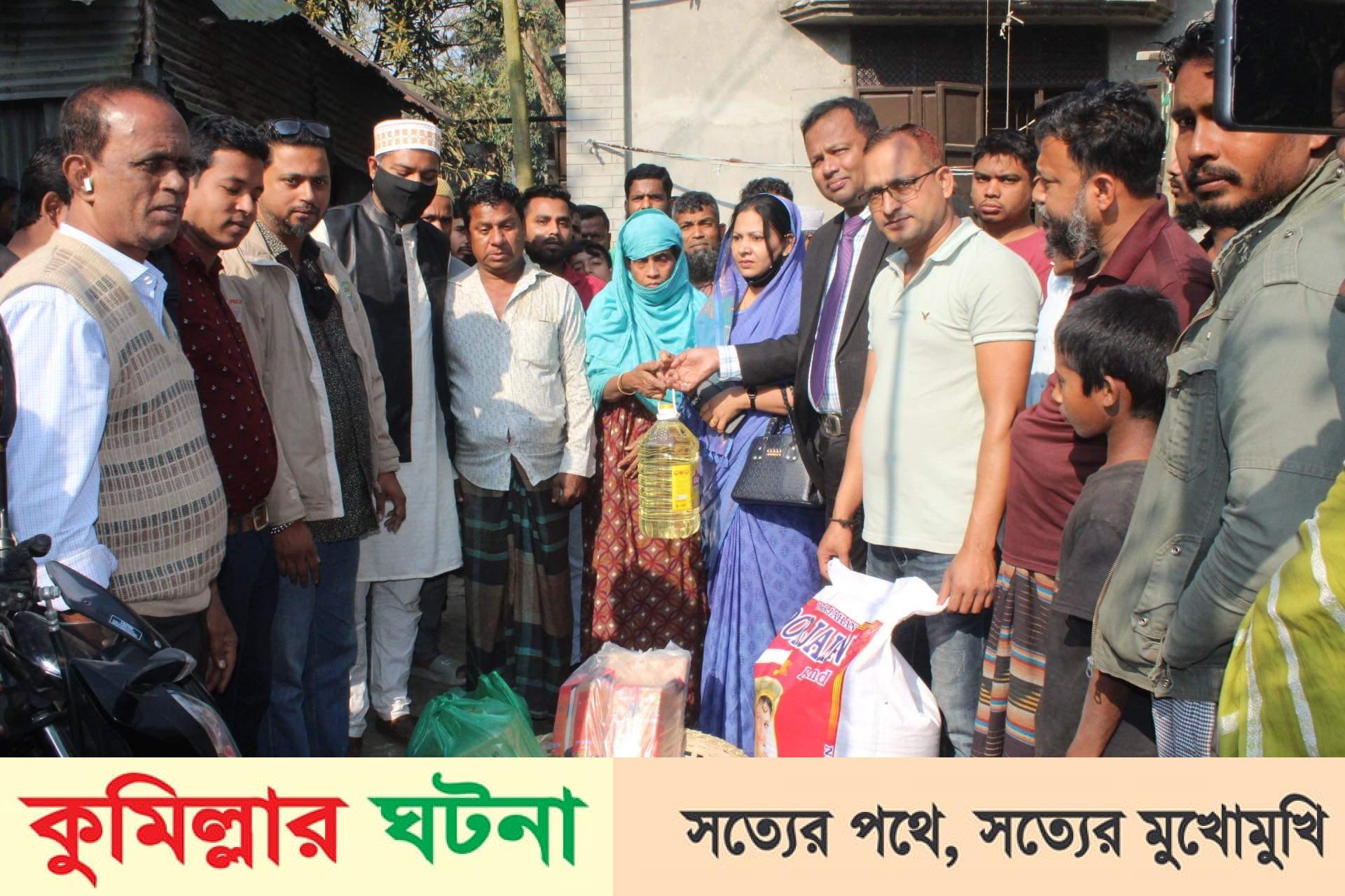 আগুনে পুড়ে নিঃস্ব হল রিক্সা চালক, পাশে দাড়ালো ডাঃ ফেরদৌস খন্দকার