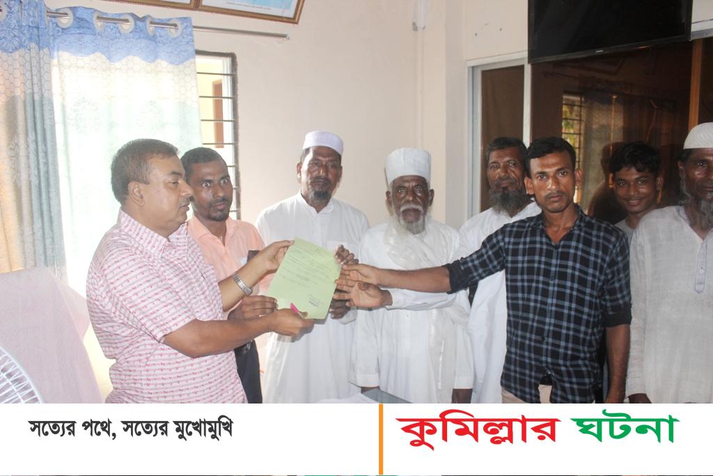 দেবীদ্বার পৌরসভা নির্বাচনে কাউন্সিলর পদে মনোনায়ন পত্র জমা দিলেন সাংবাদিক আহমেদ হোসাইন